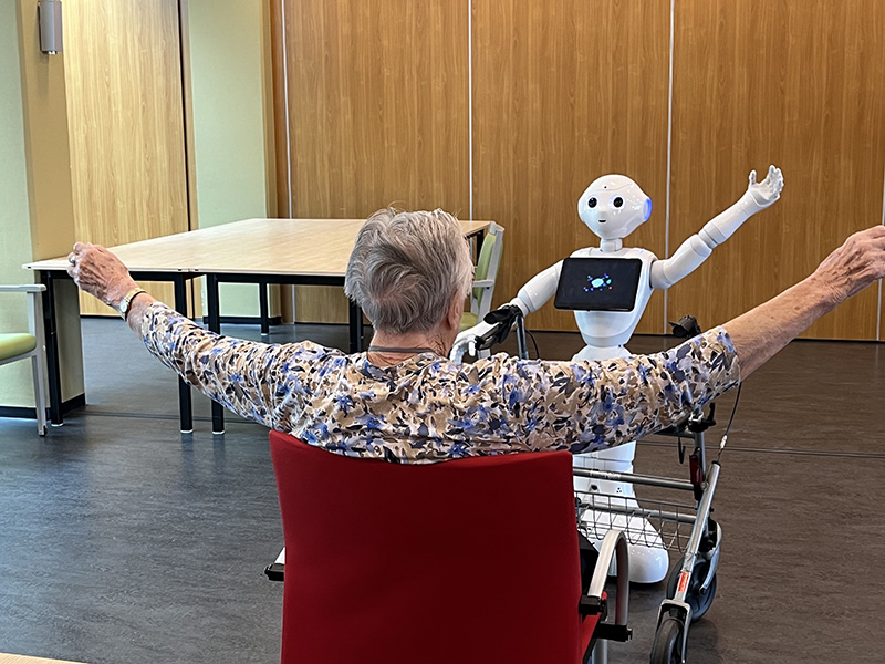Sociale zorgrobots in het UMCG